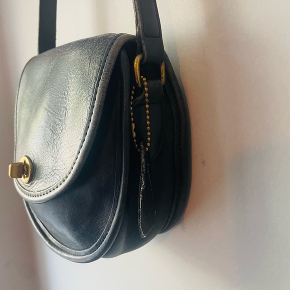Coach Vintage Watson Crossbody - Picture 5 of 10